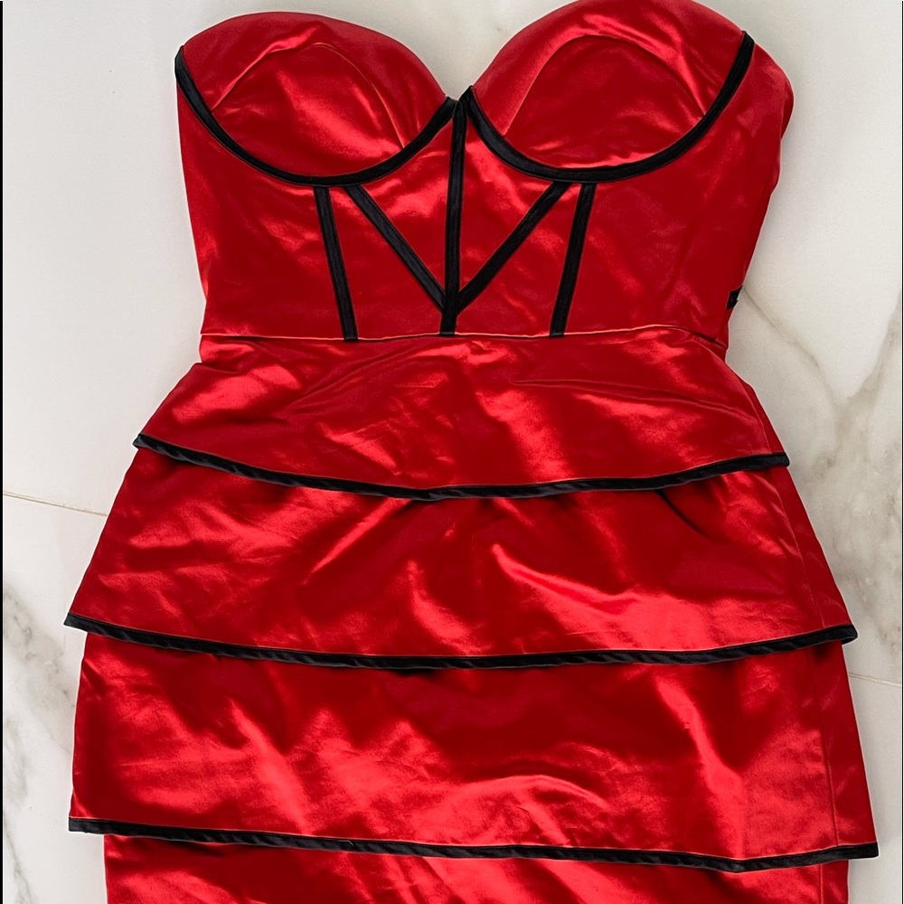 Bebe mini dress/ bebé satin mini corset dress

 size S
Length 25”
Width 13”